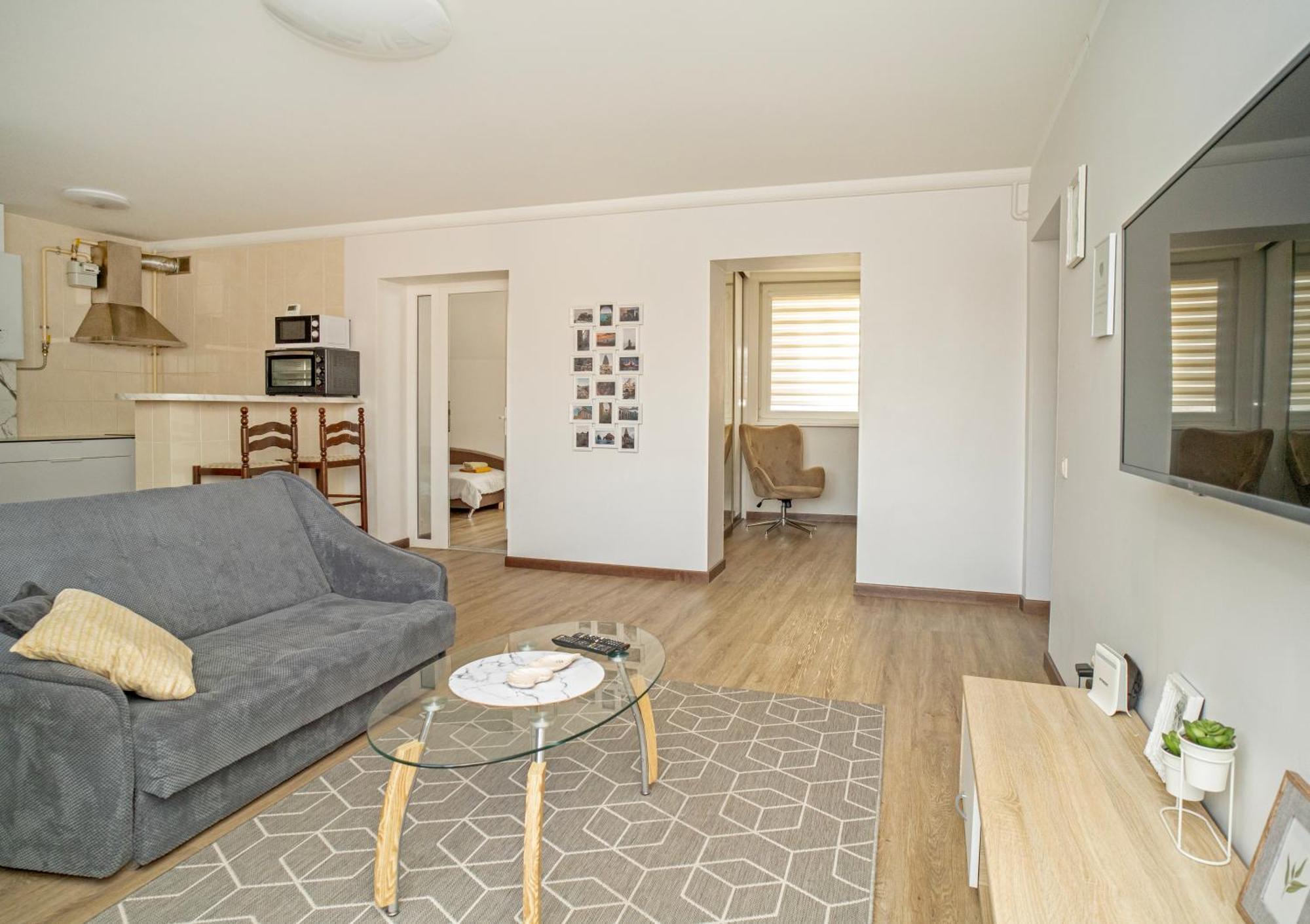 Kaunas Castle Apartments - 2 Bedroom Flat ภายนอก รูปภาพ